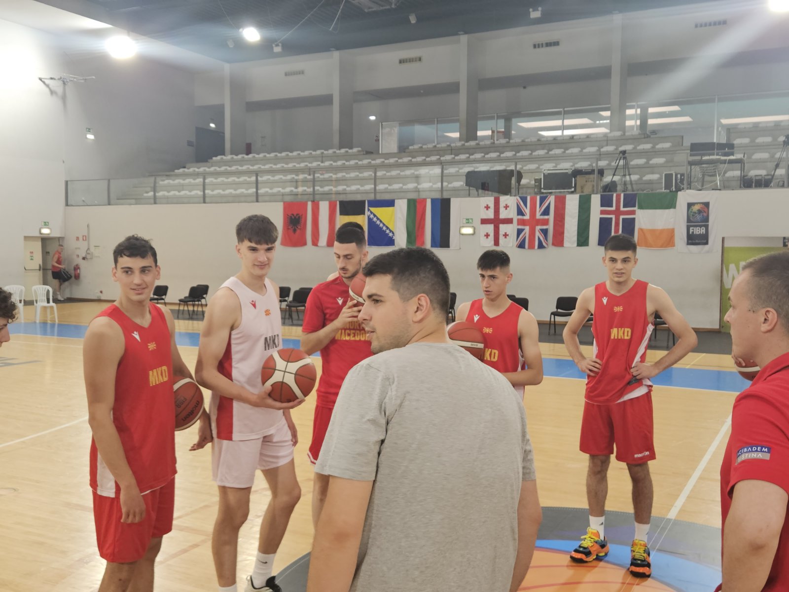 ЕП – „ПОД 18“-MAЖИ-ДИВИЗИЈА „Б“- МАТОШИНОС 2023: Апостолски Лечиќ: „Ќе дадеме се од себе, уште еднаш ова лето да ја израдуваме цела нација“