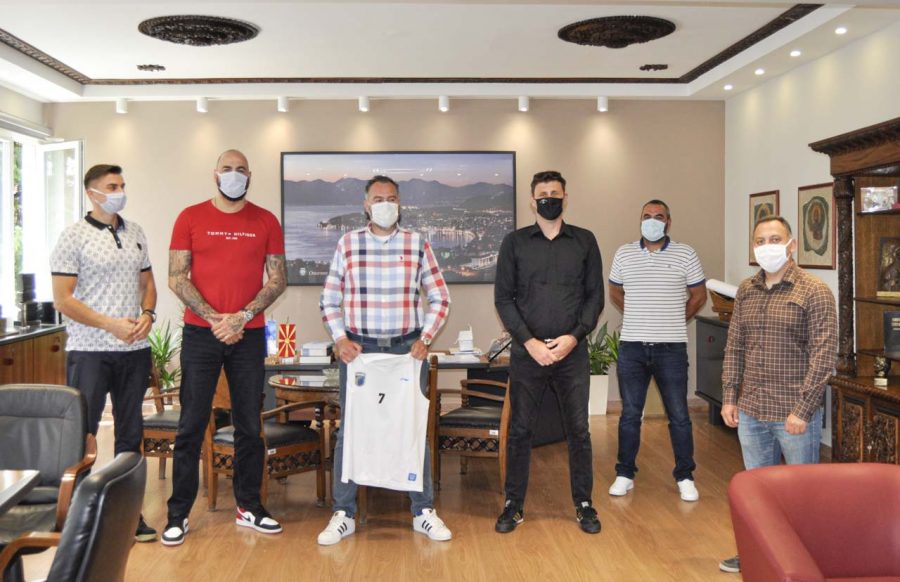 КФСМ со поддршка до новоформираниот градски кошаркарски клуб во Охрид