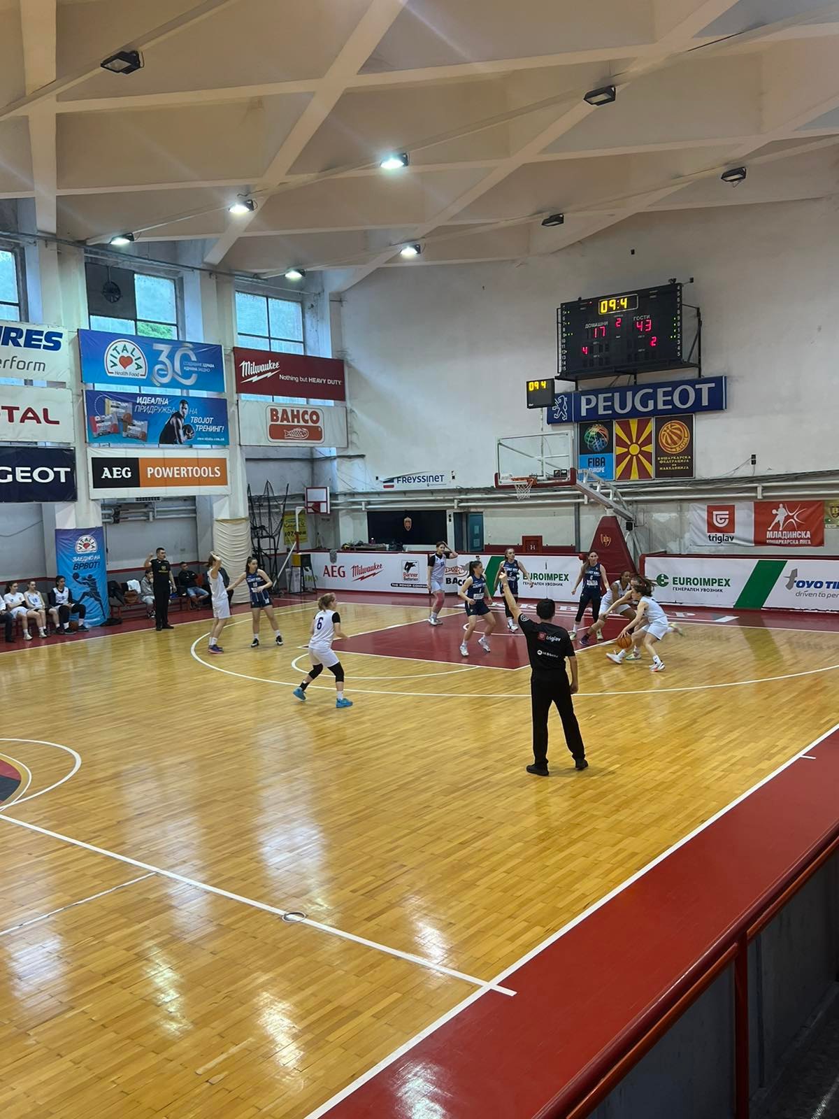 ПРВА ЛИГА-ЖЕНИ-ПЛЕЈ-ОФ-ПОЛУФИНАЛЕ: Баскет Кам експресно во финалето