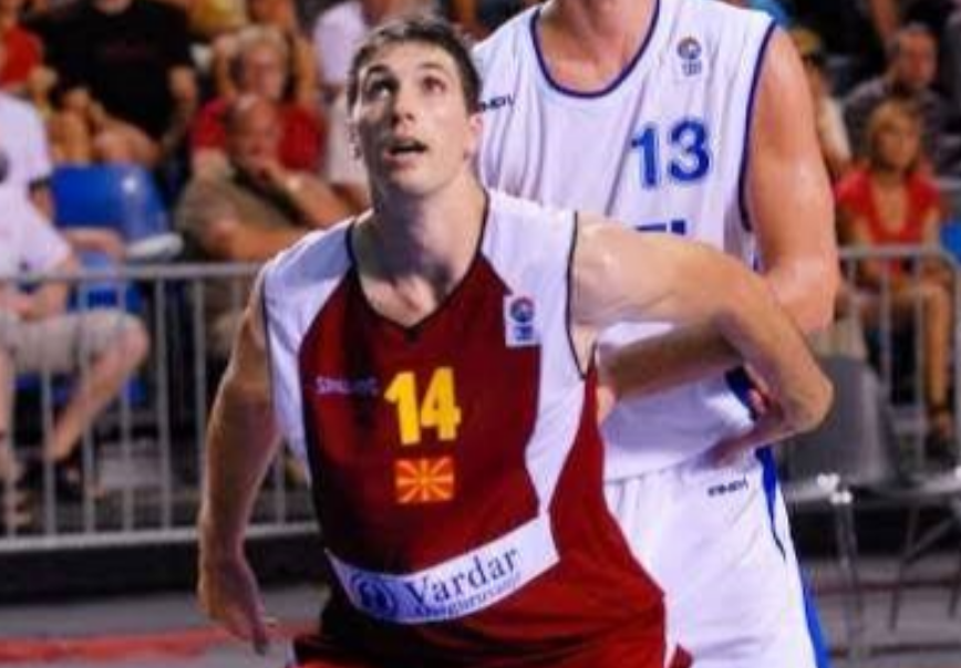 Мајк Вилкинсон примен во „Куќата на славните“ на Универзитетот Висконсин (ВИДЕО)