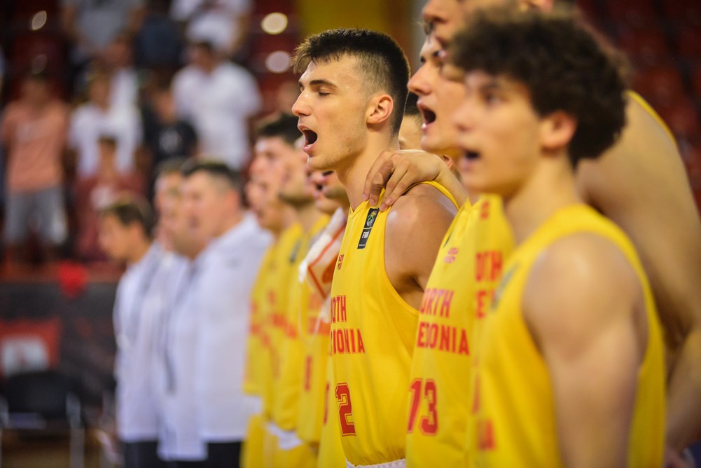 Амар Хот пред големото финале: „Не застануваме тука, одиме по пехарот“!