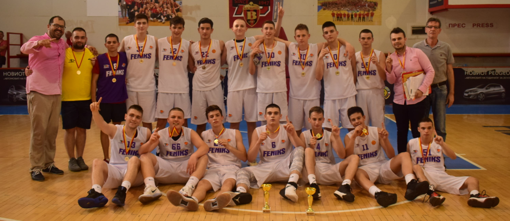 М16: Феникс 2010 ја освои шампионската титула