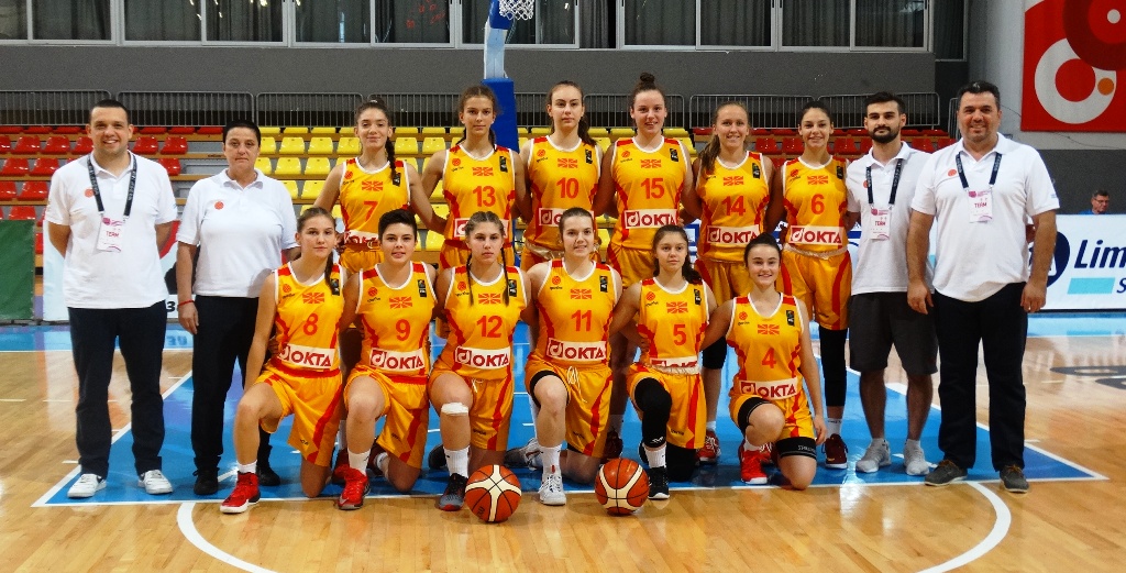 Пораз од Словенија