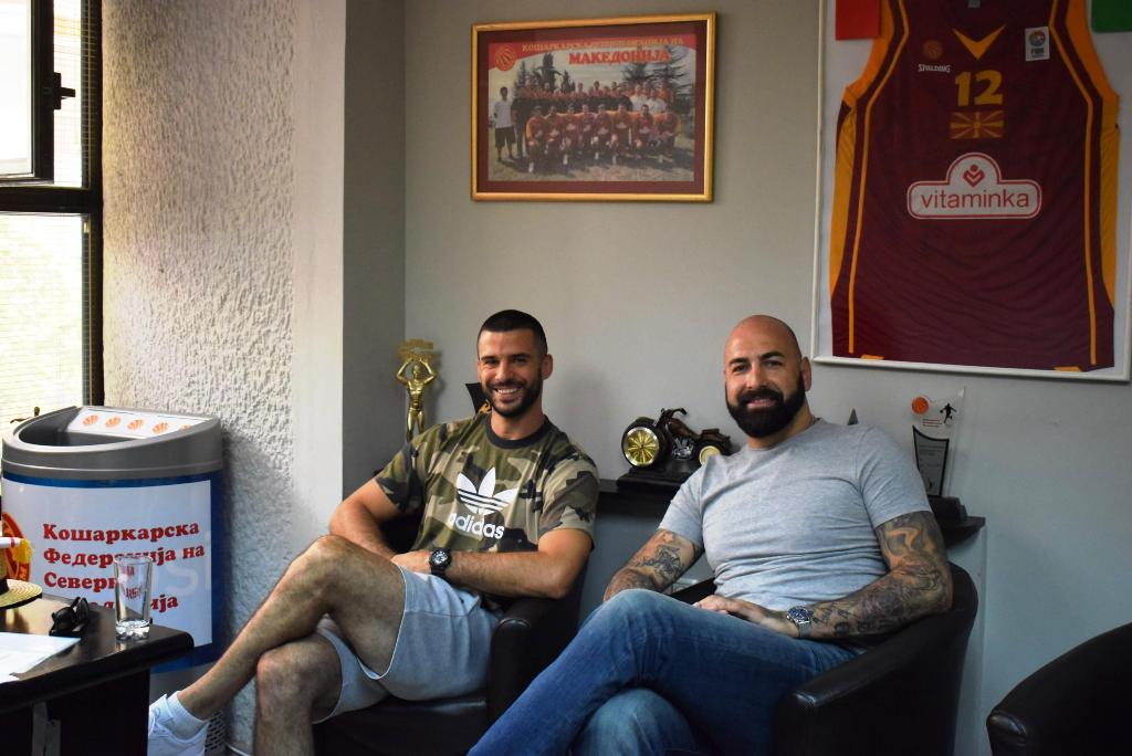 Капитенот на Црвена Звезда во посета на КФСМ