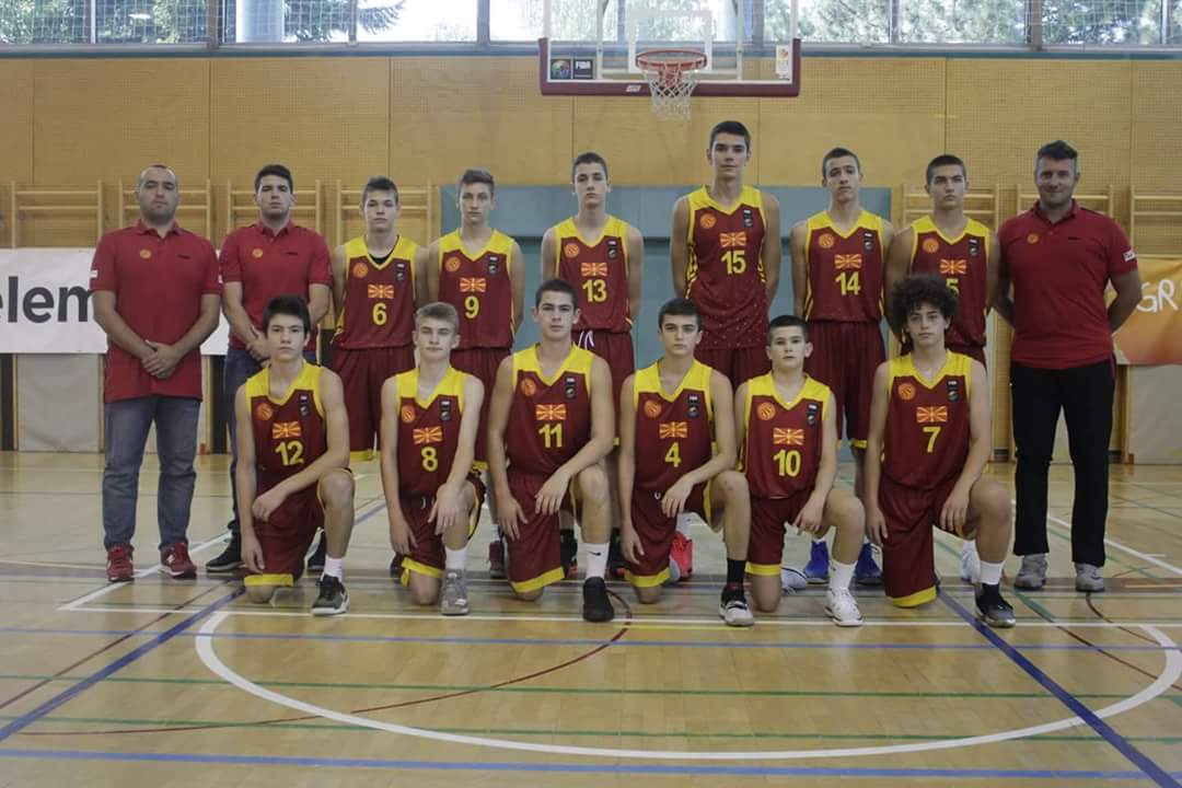 Националната селекција до 14 години (мажи) се пласира на шестото место на Slovenia Ball